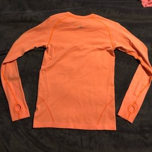 Lululemon Run Swiftly long sleeved top